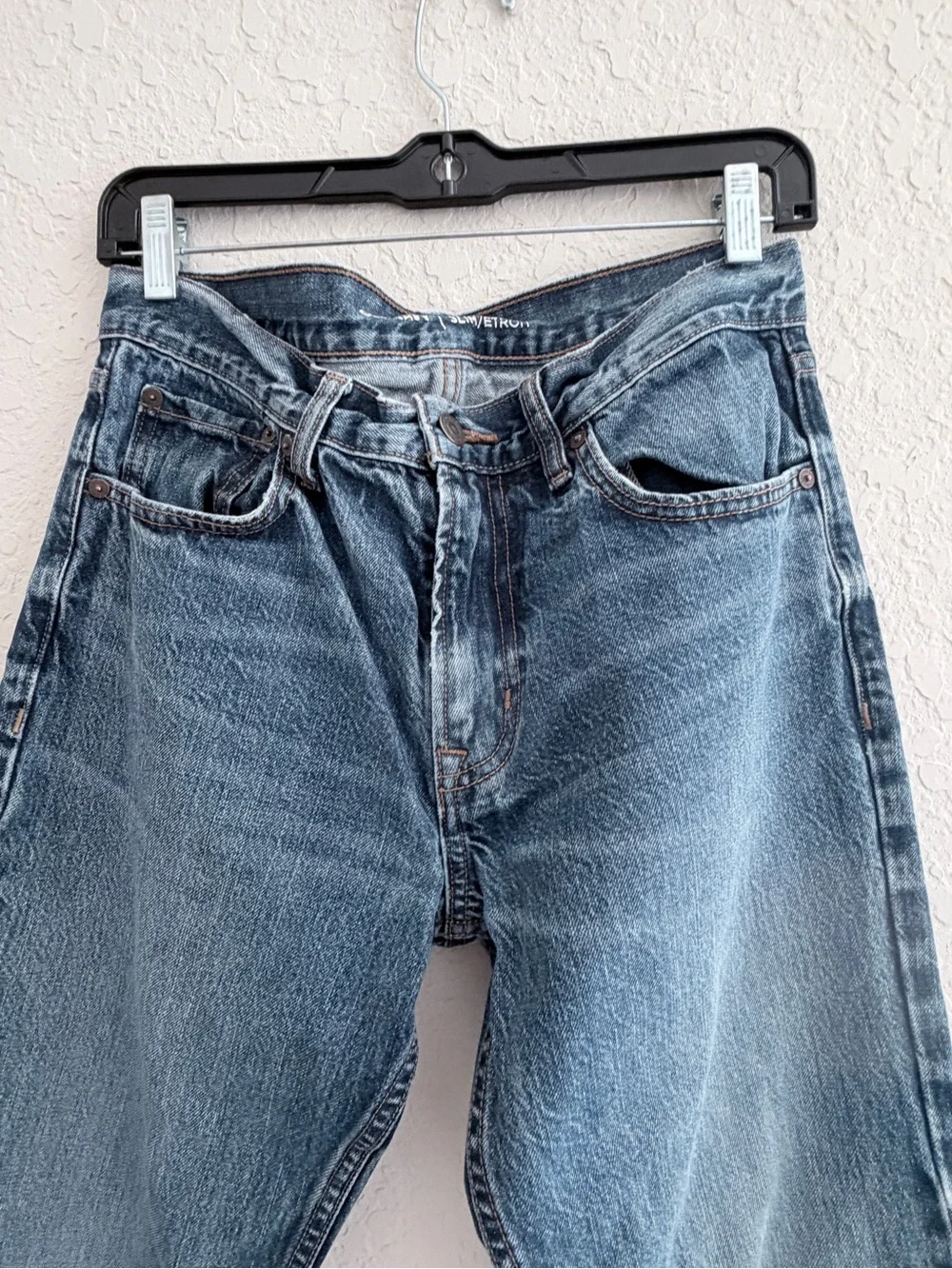 Old Navy Men’s Blue Denim Slim Fit Medium Wash Jeans 5 Pockets Size 30 x 34